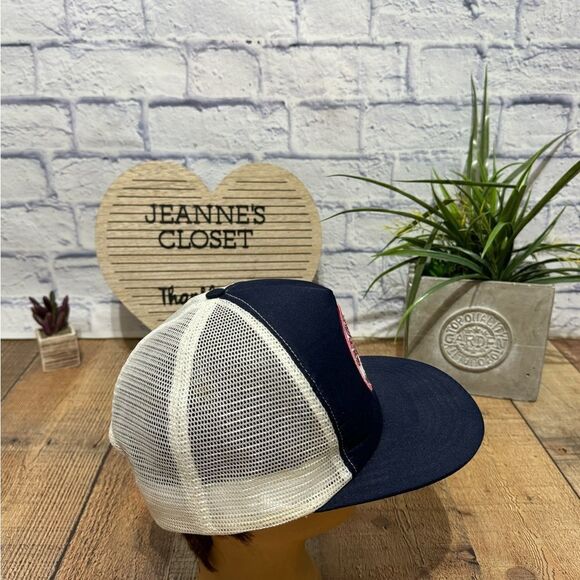 Vintage 80's Las Vegas Circus Circus Trucker Hat,  Adjustable Embroidered - Picture 8 of 10